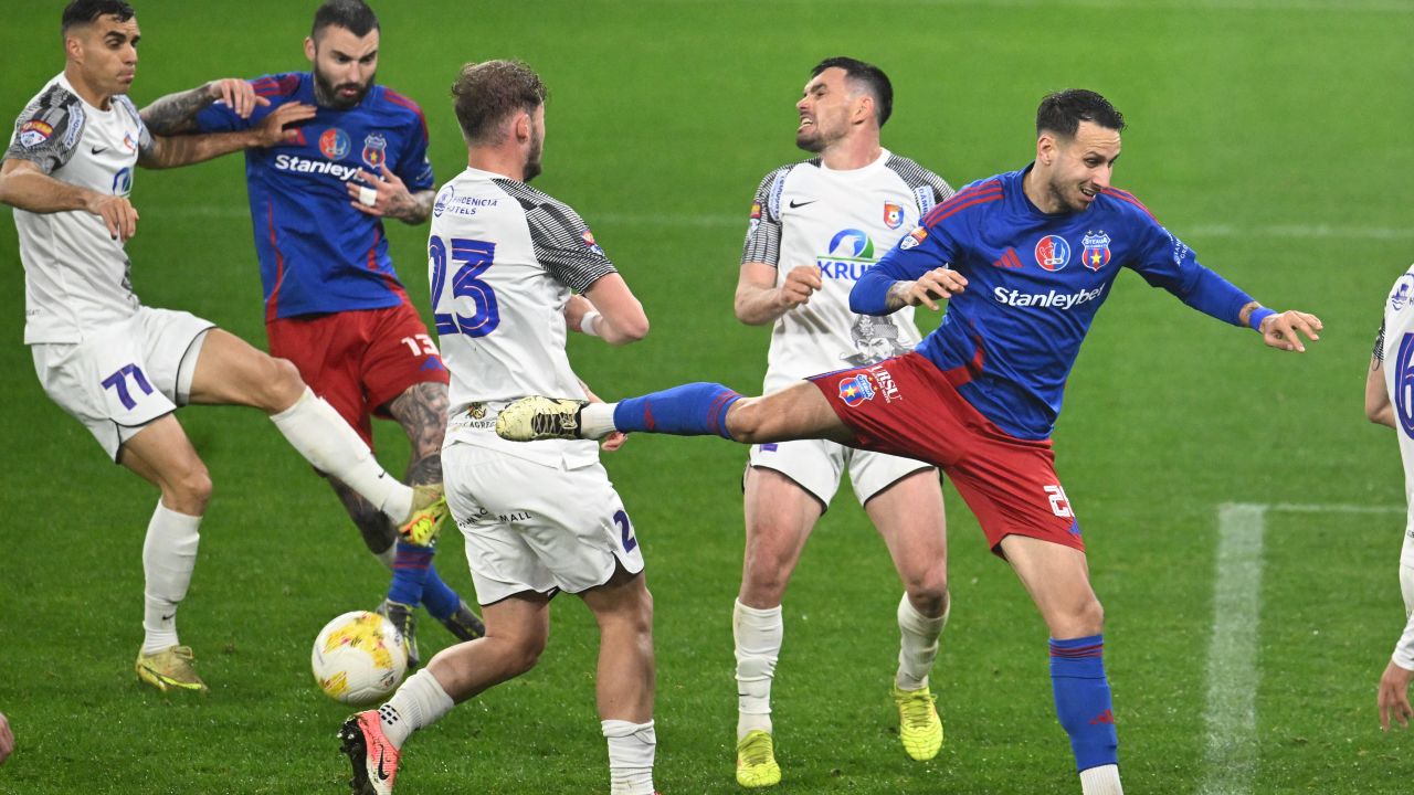 Steaua învinge clar Chindia; ierarhia play-off-ului Ligii 2