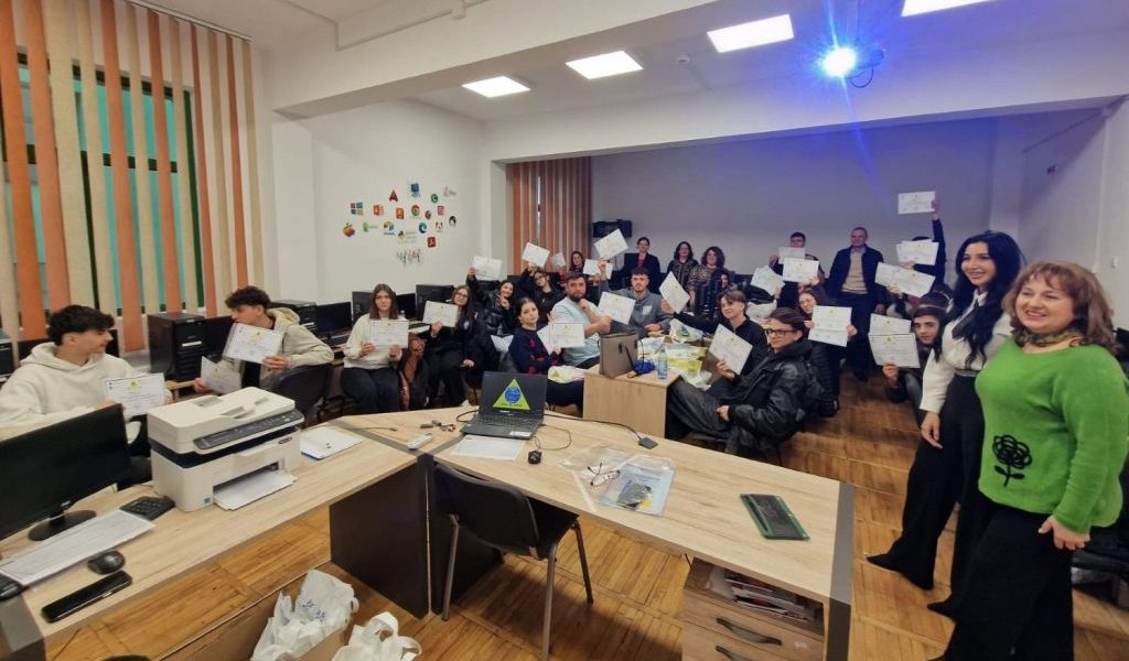 Cinci licee din Buzău, în finala „Știu și Aplic” pe Securitate și Sănătate