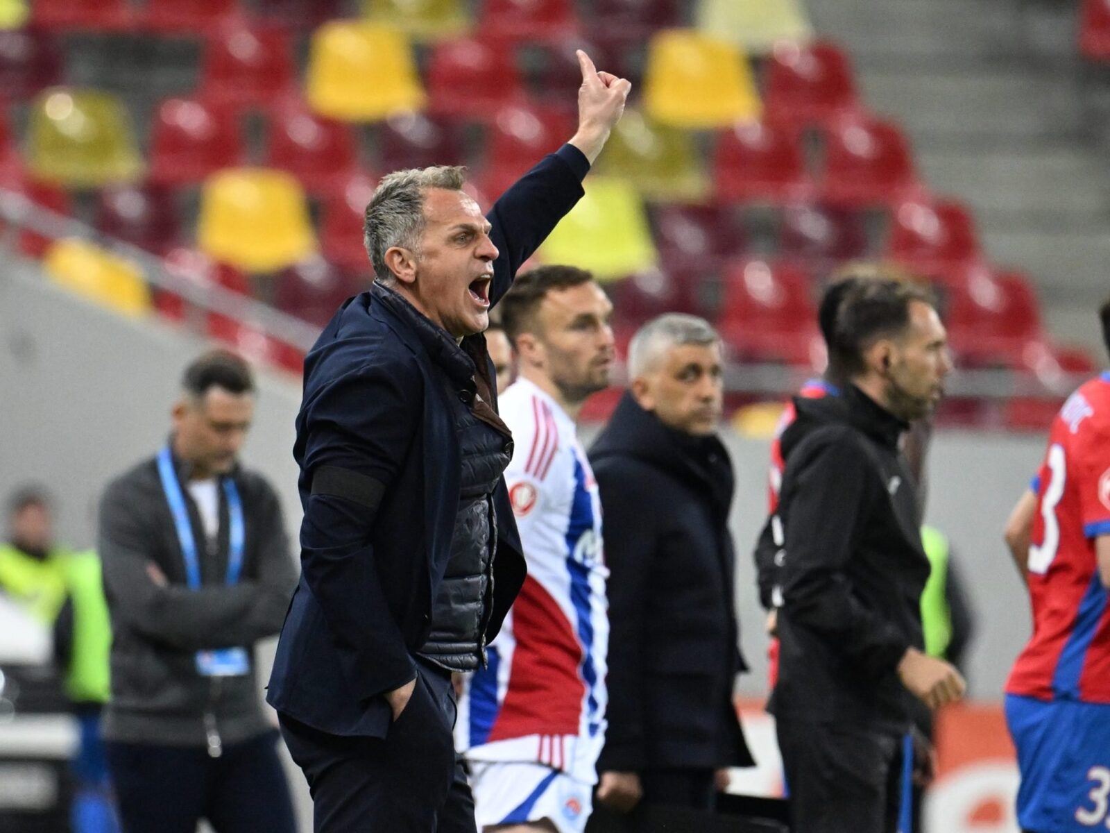 Tomas, verdict dur după dezastrul Oțelului cu FCSB: Ce le-a spus în vestiar