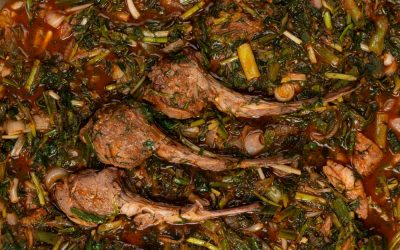 Stufat de miel, aroma copilăriei: Rețeta tradițională de Paște din România