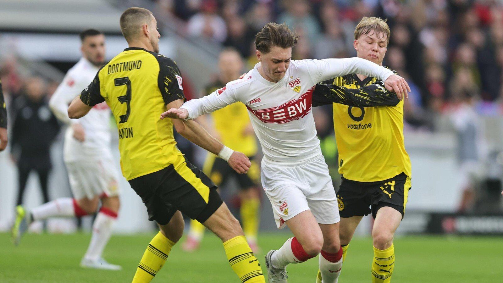 Jetzt live! VfB Stuttgart – Borussia Dortmund: 0:0, bisher blasser BVB-Auftritt