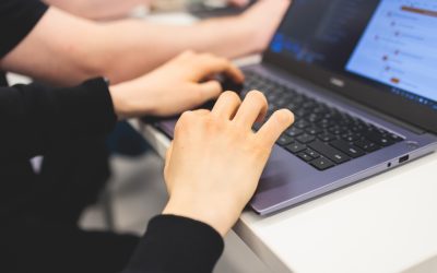 Înscrieri la hackathonul studențesc susținut de Microsoft România