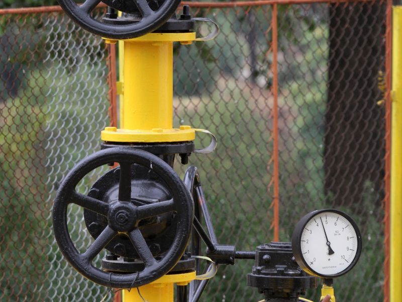 Africa se luptă pentru gaze: Cine vrea să le vândă în Europa?