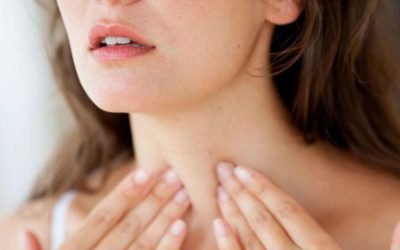 (Imagine cu glanda tiroidă) Afecțiunile tiroidiene pot provoca o serie de probleme de sănătate, de la modificări ale greutății corporale până la tulburări emoționale