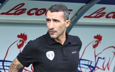 Mehmet Topal revine pe banca Petrolului: A treia oară în doi ani pentru salvarea de la retrogradare PLOIEȘTI – Surpriză la Ploiești! Antrenorul turc Mehmet Topal va conduce, pentru a treia oară în ultimele două sezoane, echipa Petrolul