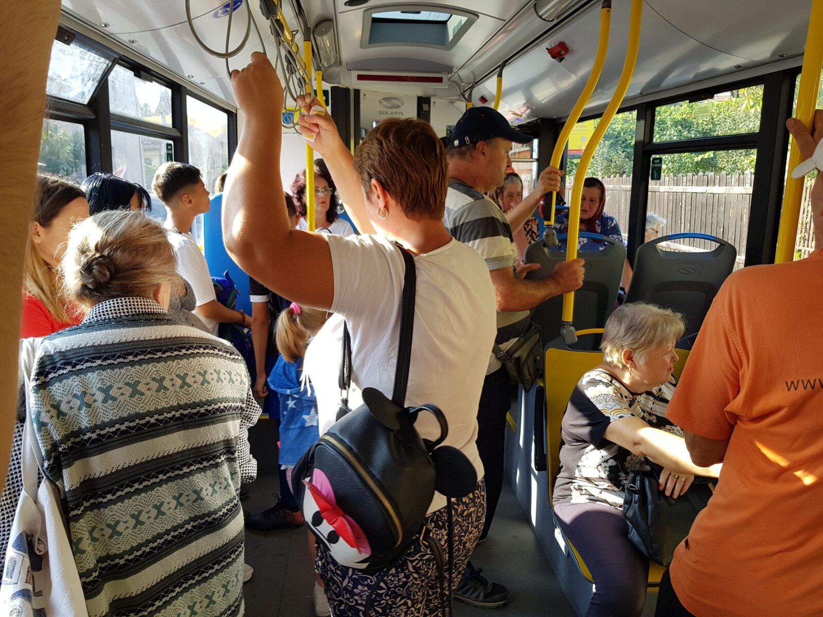 Un Nou Tarif pentru Transportul în Arad: Un Leu pe Zi Municipiul Arad propune o măsură menită să ușureze povara costurilor de transport pentru locuitori, în contextul scumpirii carburanților
