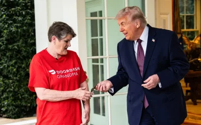 Donald Trump, ziua nebună: Meniu McDonald’s, bacșiș uriaș, Iran amenințat și… Iisus