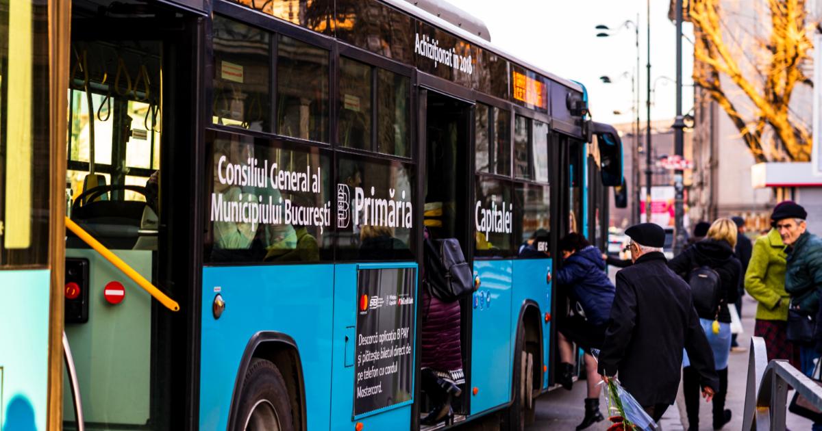 STB vrea scumpirea biletelor: Pasagerii din București, loviți de majorare