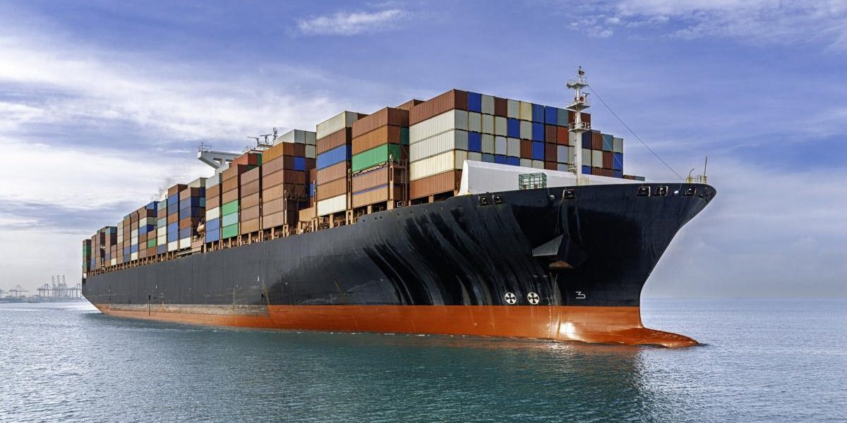 Coridorul EGIPT-Italia salvează comerțul global: Navele, deviate urgent