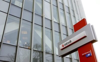 UniCredit Bank România listează obligațiuni corporative de 600 de milioane RON pe Bursa de Valori București București – UniCredit Bank România a listat o emisiune de obligațiuni corporative de 600 de milioane RON (aproximativ 118 milioane EUR) pe Bursa de Valori București (BVB), marcând a șasea plasare de acest fel pe piața locală