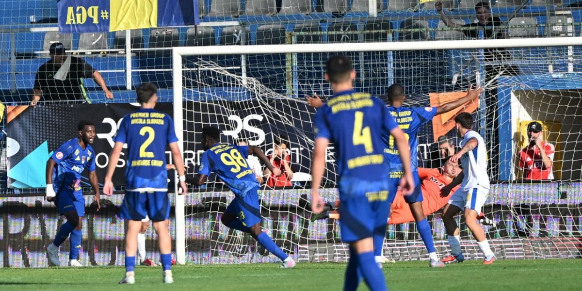 Unirea Slobozia – Petrolul Ploiești, duel crucial pe Sport.ro, de la 18:15
