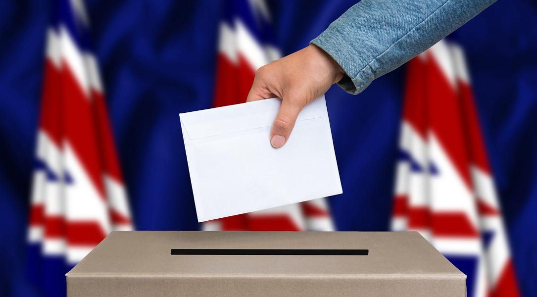 Șaizeci de români candidează la Londra: Populistii de la Reform UK, forța principală