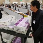 US Postal Service: Sindicaliștii pledează pentru votul prin poștă, atac la Donald Trump