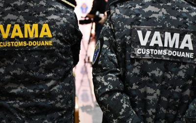 Bani ascunși: 3,1 milioane lei, descoperiți într-un camion