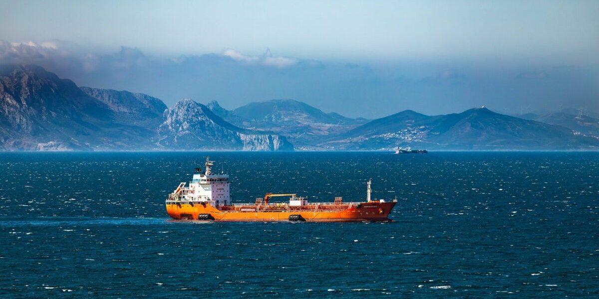 SUA: Marina pregătită să captureze nave iraniene. Tensiuni globale în creștere