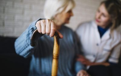 Un nou studiu realizat de Universitatea din California, San Francisco (UCSF), aruncă o lumină asupra modului în care îmbătrânirea plămânilor ar putea juca un rol crucial în evoluția severă a gripei și a COVID-19 în rândul persoanelor în vârstă