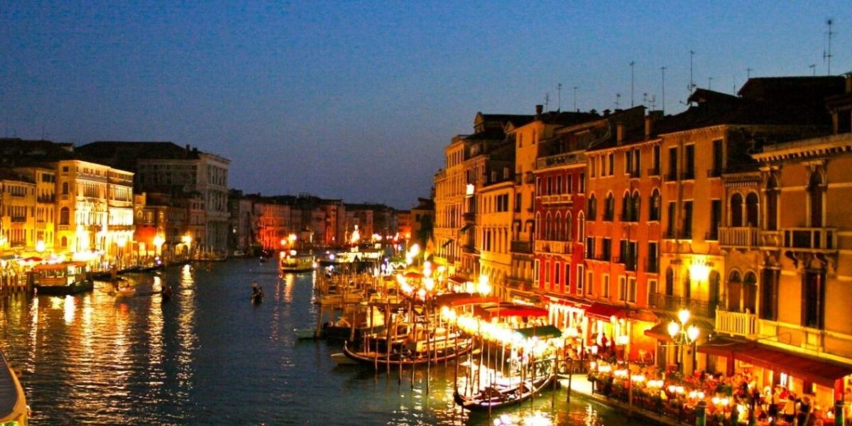 România expune la Veneția: Ce opere vor uimi Juriul la Bienala de Artă