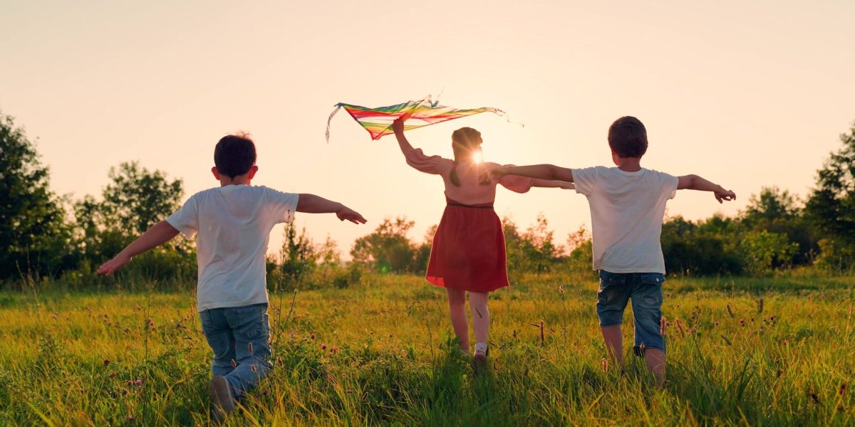 De ce vacanțele copilăriei păreau o eternitate