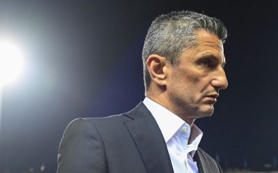 Răzvan Lucescu, lovit dur la PAOK: Ce veste cruntă a primit antrenorul!