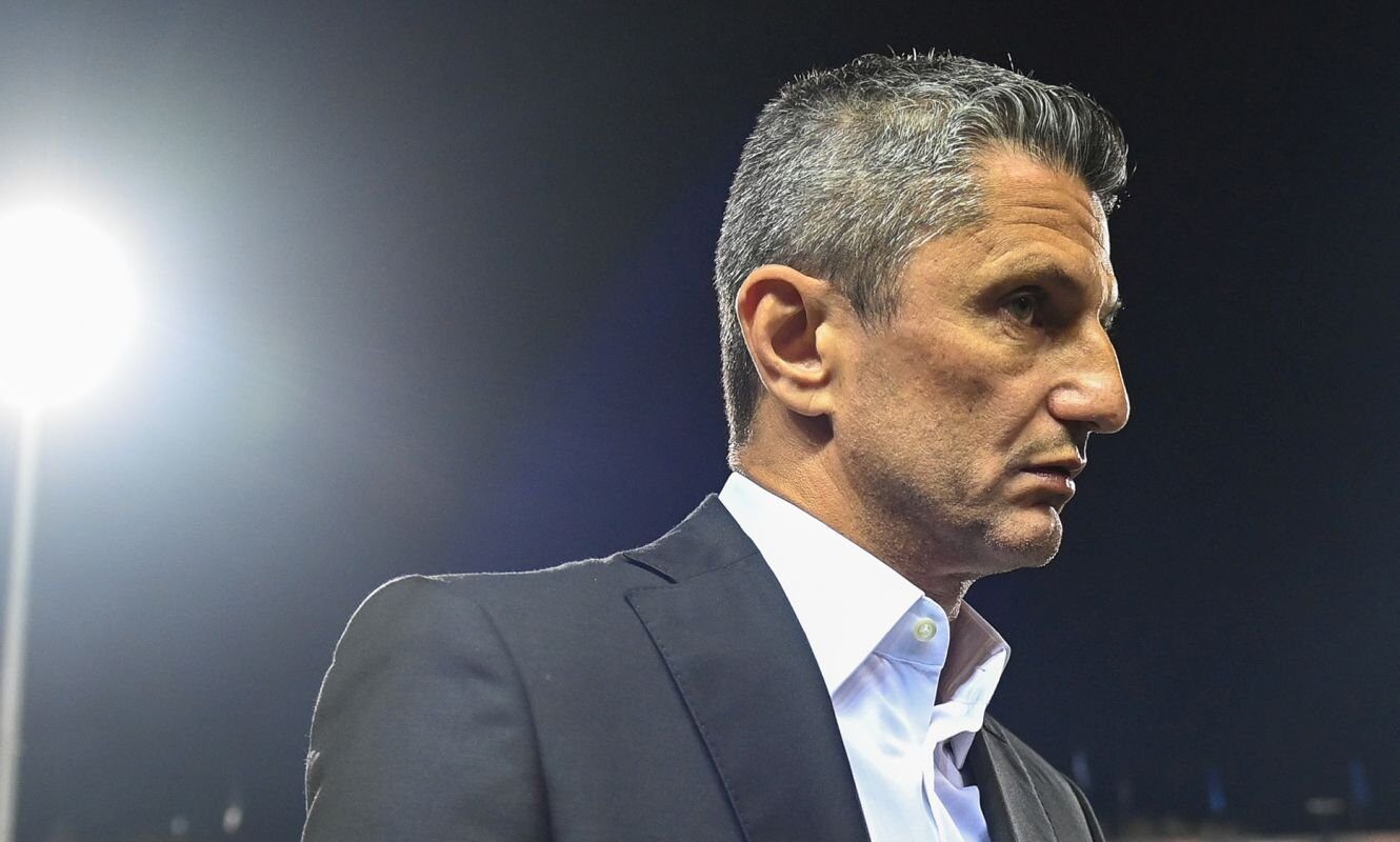Răzvan Lucescu, lovit dur la PAOK: Ce veste cruntă a primit antrenorul!