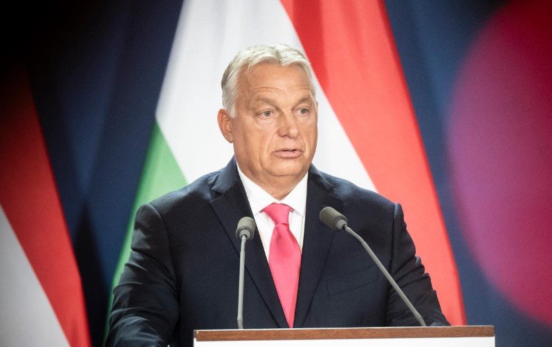 Ungaria respinge presiunile UE privind politica energetică și acuză Bruxelles-ul de complicitate Budapesta refuză să cedeze în fața Comisiei Europene (CE) în ceea ce privește politica energetică, subliniind importanța menținerii prețurilor controlate pentru a asigura necesitățile țării