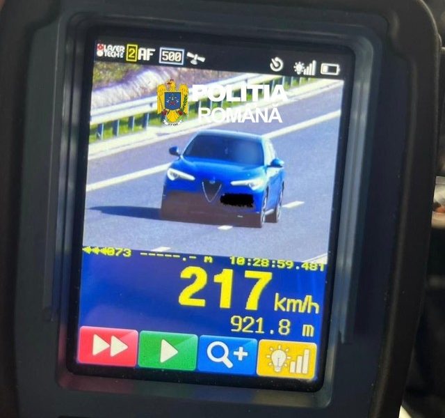 Olt: Vitezoman surprins cu 217 km/h pe DN12. Amendă și permis suspendat
