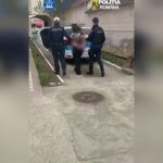 Paște însângerat în Alba: Femeie își înjunghie soțul, ucis de fiu, o rudă moare