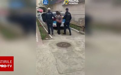 Paște însângerat în Alba: Femeie își înjunghie soțul, ucis de fiu, o rudă moare