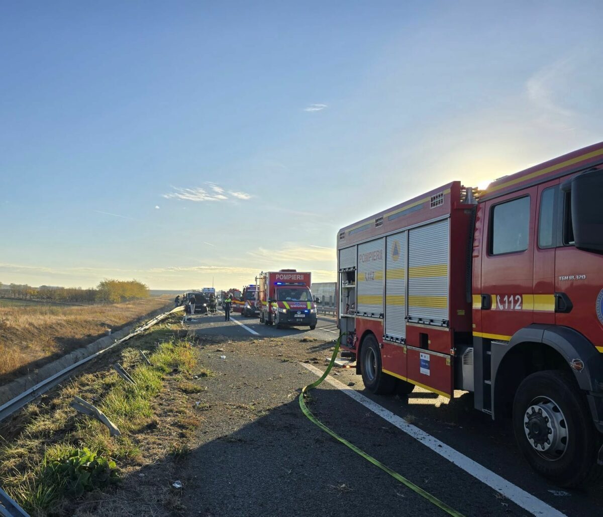 Accident grav pe A2: O persoană a decedat, circulația restricționată Un accident rutier grav a avut loc pe autostrada A2 București – Constanța, în apropiere de localitatea Cernica, județul Ilfov