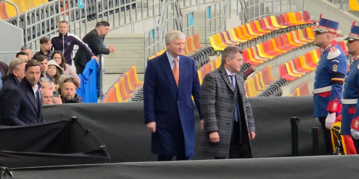 Ea emană farmec, spune un apropiat. Ce ascunde sufletul ei