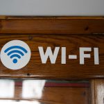Noua rețea Wi-Fi, o iluzie? De ce viteza „super” e cu ochii în soare!