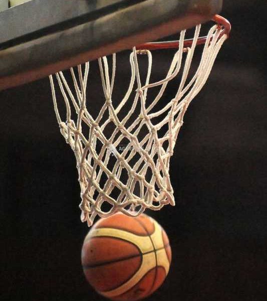 Real Madrid și Olympiakos în finala Euroligii la baschet