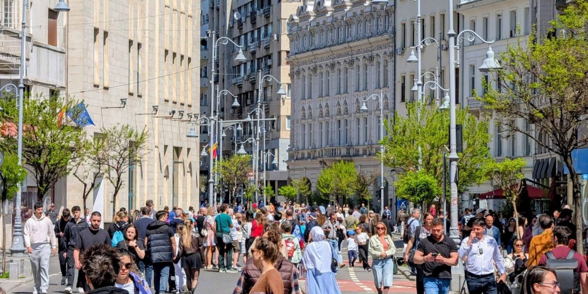 Străzi Deschise, suspendate: Bucureștiul cedează în fața Food Truck Festival și Semimaraton