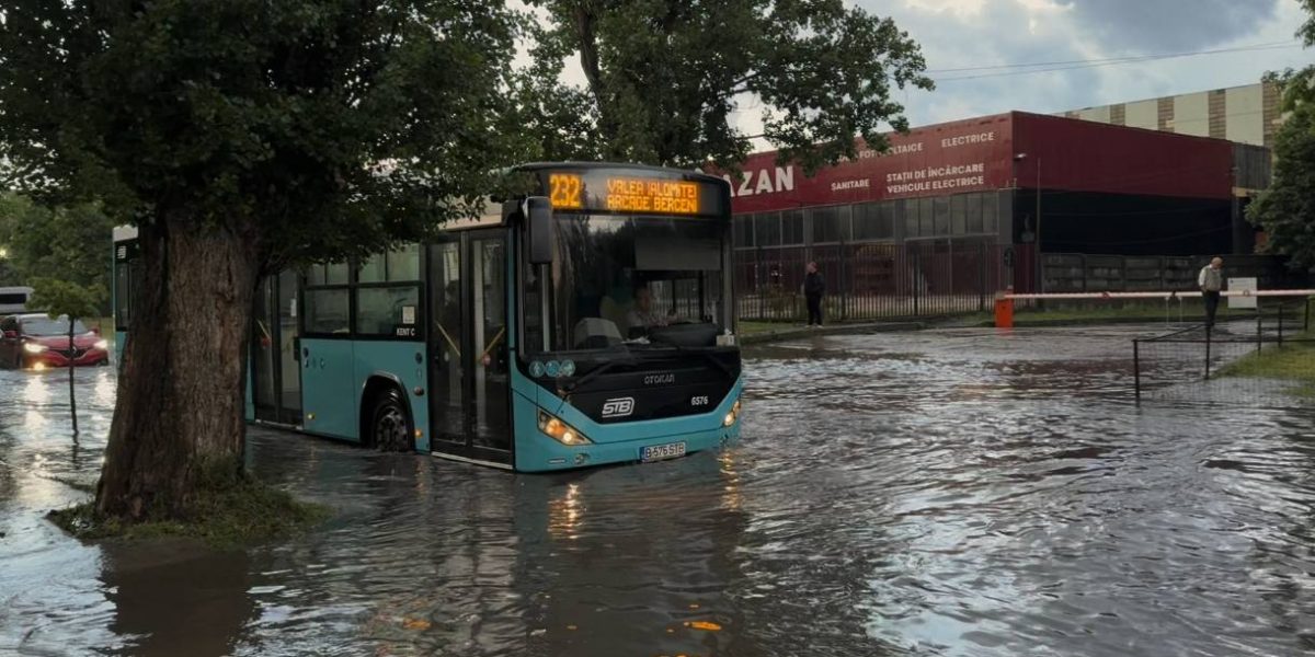 Alerte METEO: Ploi torențiale și inundații în România, risc de viituri la munte!