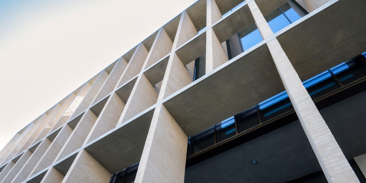 BT, promovată de Fitch: Depășește ratingul României cu o treaptă