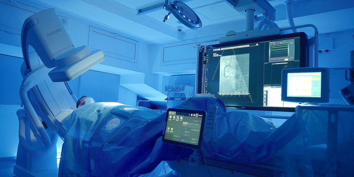ȘOCANT: Inima, salvată de medici prin tratament MINIM-invaziv