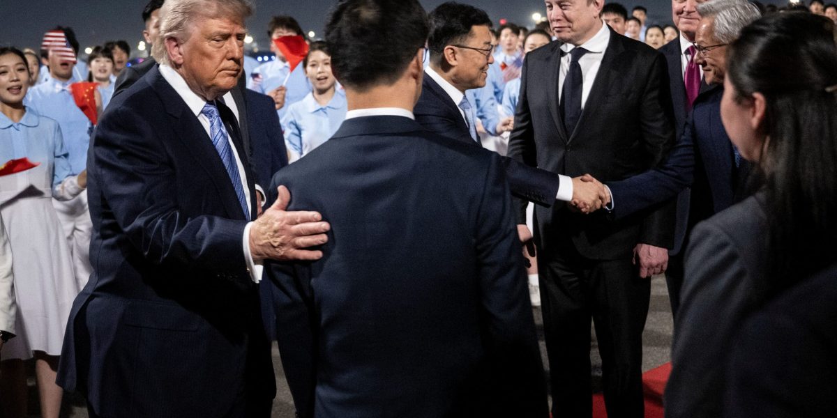 Trump împinge Big Tech în China: De ce Musk, Apple și Nvidia depind de Beijing