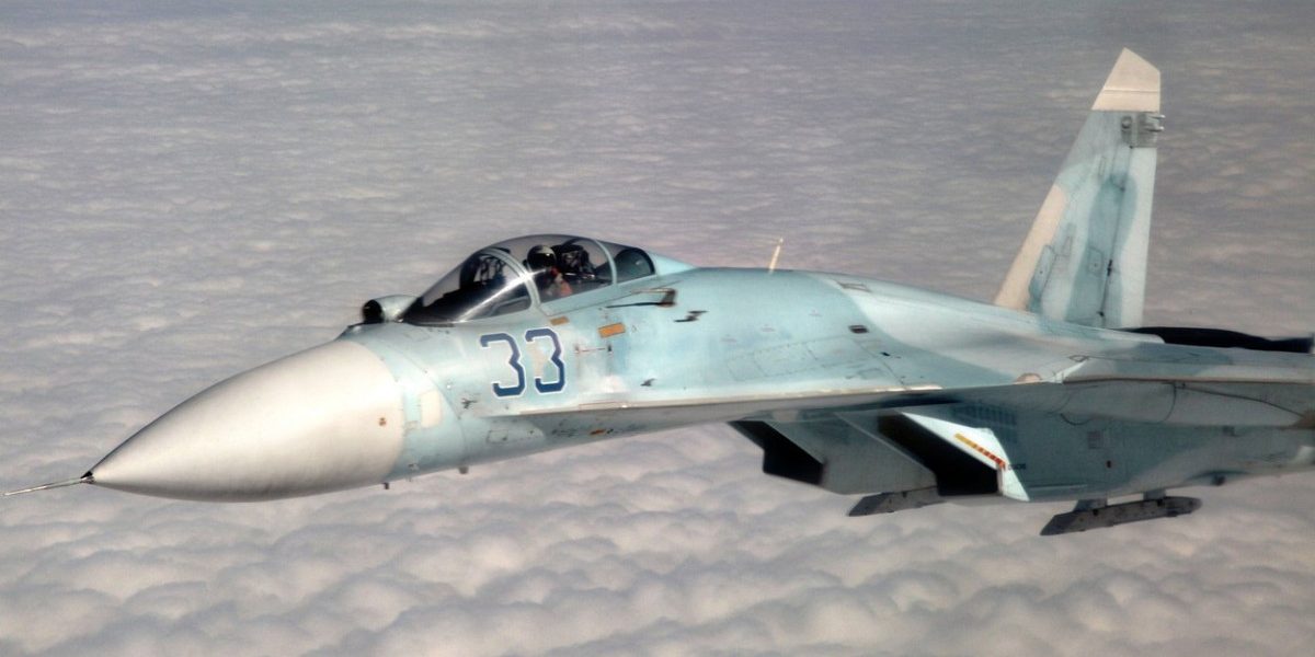 „A declanşat sistemele de urgenţă”. Londra acuză o interceptare „periculoasă” de către Rusia a unui avion britanic deasupra Mării Negre