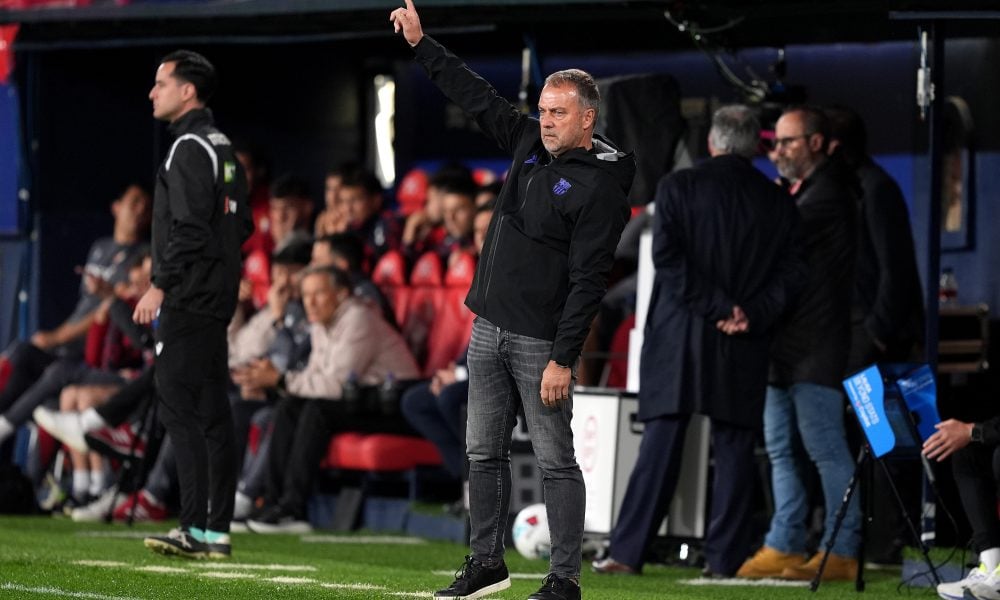 Hansi Flick, Barcelona manager
