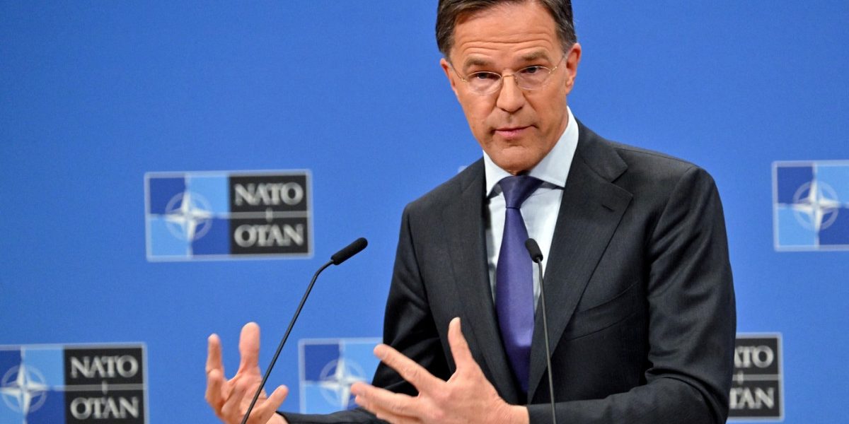 Rutte, evaziv despre dronele doborâte: De ce nu pot F-16 din România