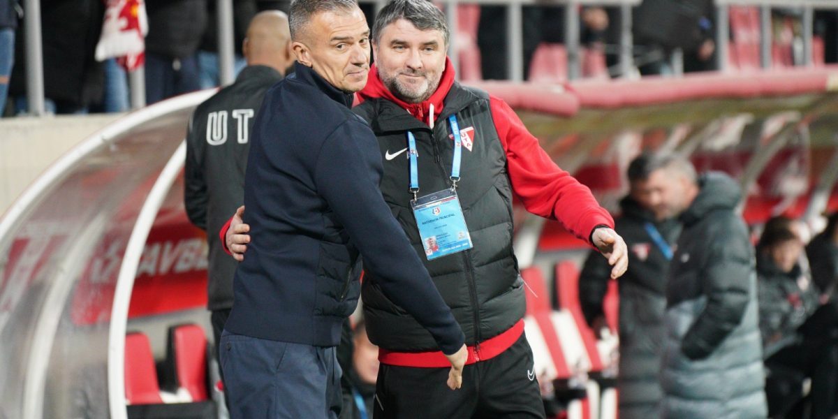 Antrenorul X din Superliga, blocat. Contractul, prelungit silit