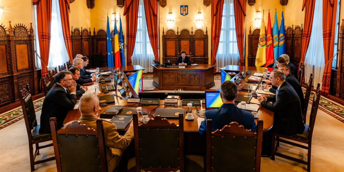 Nicușor Dan, la CSAT după ce o dronă rusească a lovit un bloc din Galați