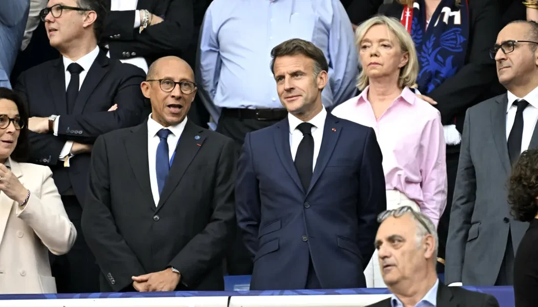 Macron, huiduit la finala Cupei Franței: Lens – Nice, pe Stadionul Franței