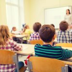 Alertă la școală: 100 de elevi au stări de rău