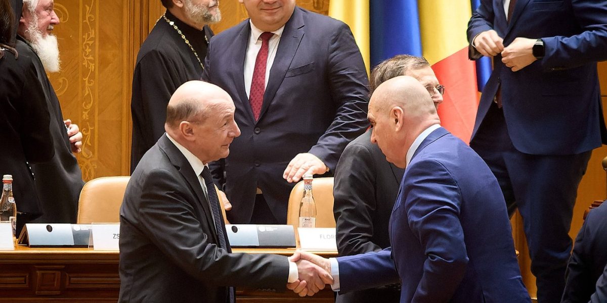 Băsescu, despre criza politică: „Dacă e moartă, trebuie reînviată”