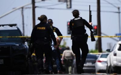 UPDATE: Trei morți la San Diego, inclusiv doi atacatori. Trump: ”Situație teribilă”