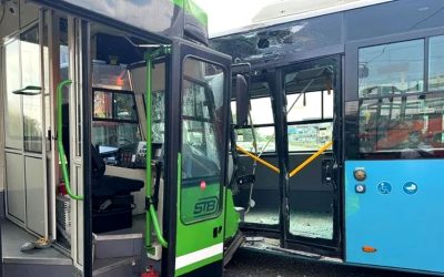 Autobuz și tramvai, ciocnire la Piața Sudului: Haos în București