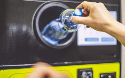A umplut coșul de reciclare! Cât a câștigat un bărbat după 8 ore de trudă