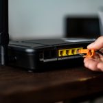 Internetul zboară: Viteza de 6 ori mai mare