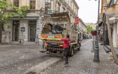 Centrul Vechi: Saci cu QR și noi reguli de gunoi